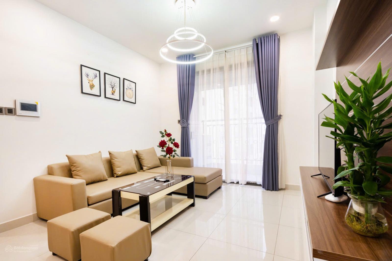 Căn hộ Saigon Royal Quận 4 60m² 18 triệu - Full nội thất cao cấp!