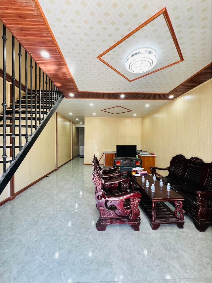 Nhà 70m² Phường 7 Đà Lạt - 2 Tầng, 3PN, Sổ Chung Giá 1.15 Tỷ