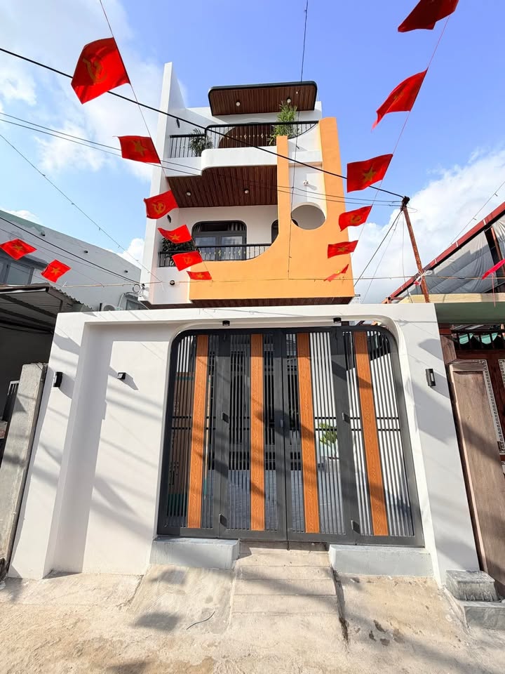 Nhà 3 Tầng Kiệt Mẹ Suốt Đà Nẵng 70m² - 3PN Full Nội Thất 5.15 Tỷ