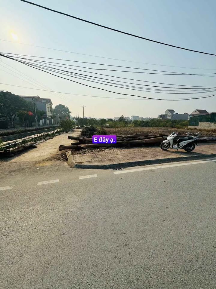 Đất nền Hùng An Kim Động 110m² 5 tỷ - Sổ đỏ chính chủ, lô góc kinh doanh!