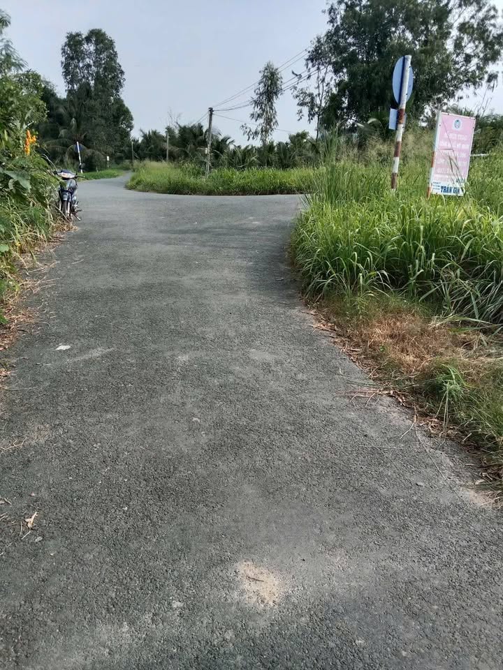 Đất mặt tiền Mỹ Nhơn Ba Tri 2700m² giá 567tr - Tiềm năng tăng giá