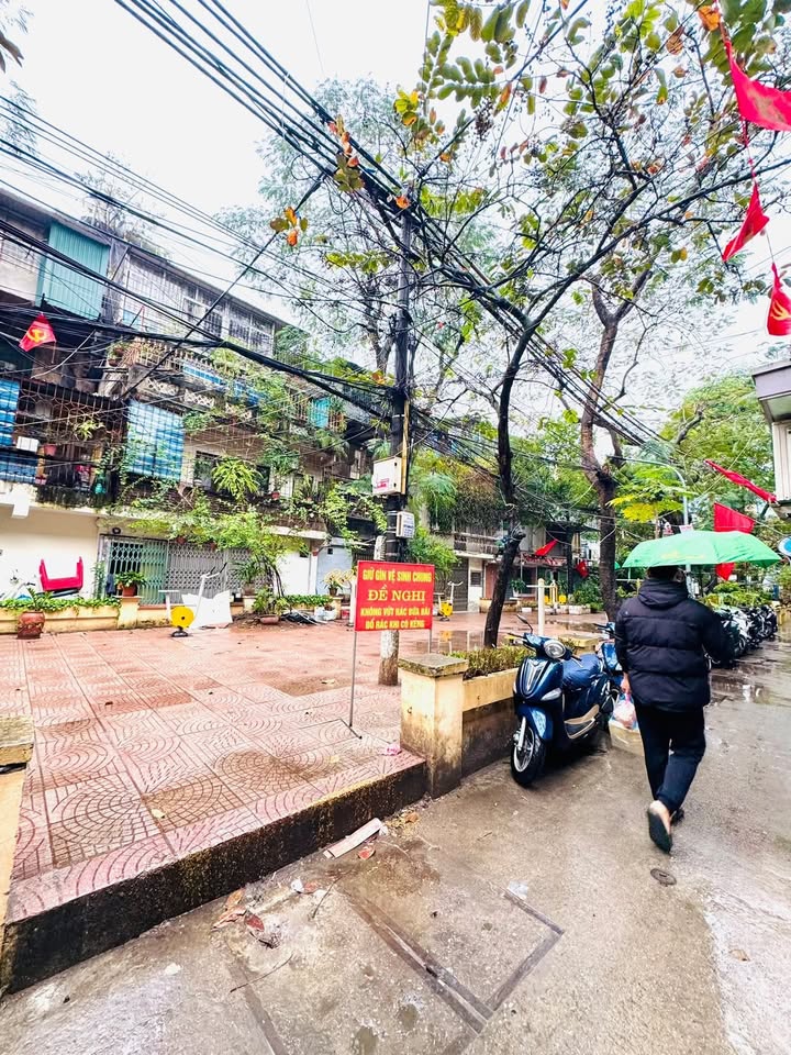 Chung cư Vĩnh Hồ 90m² - 3PN, ô tô đỗ chân tòa, trung tâm Đống Đa