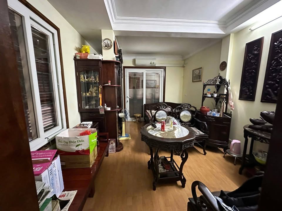 Nhà mặt phố Đặng Thái Thân 40m² - 32 tỷ - Vị trí đắc địa kinh doanh