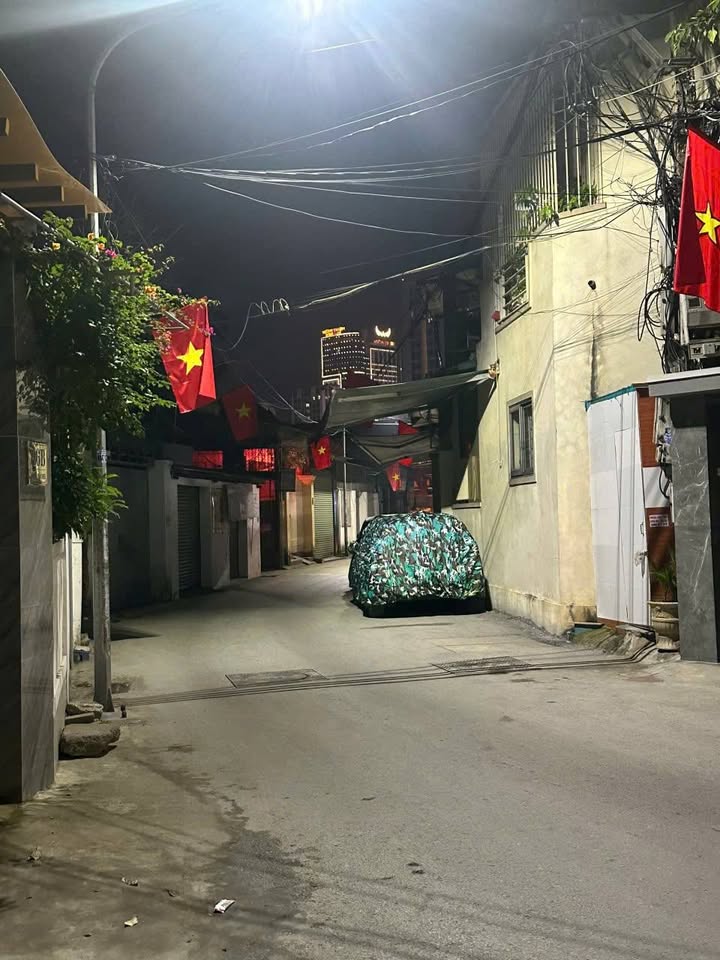 Nhà riêng Nguyễn Tuấn Thiện TP Vinh 92m² giá 7 triệu - Vị trí đẹp!