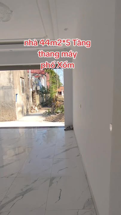 Nhà Phố Xốm Hà Đông 44m² 5 Tầng Thang Máy - Sẵn Sàng Ở Ngay!