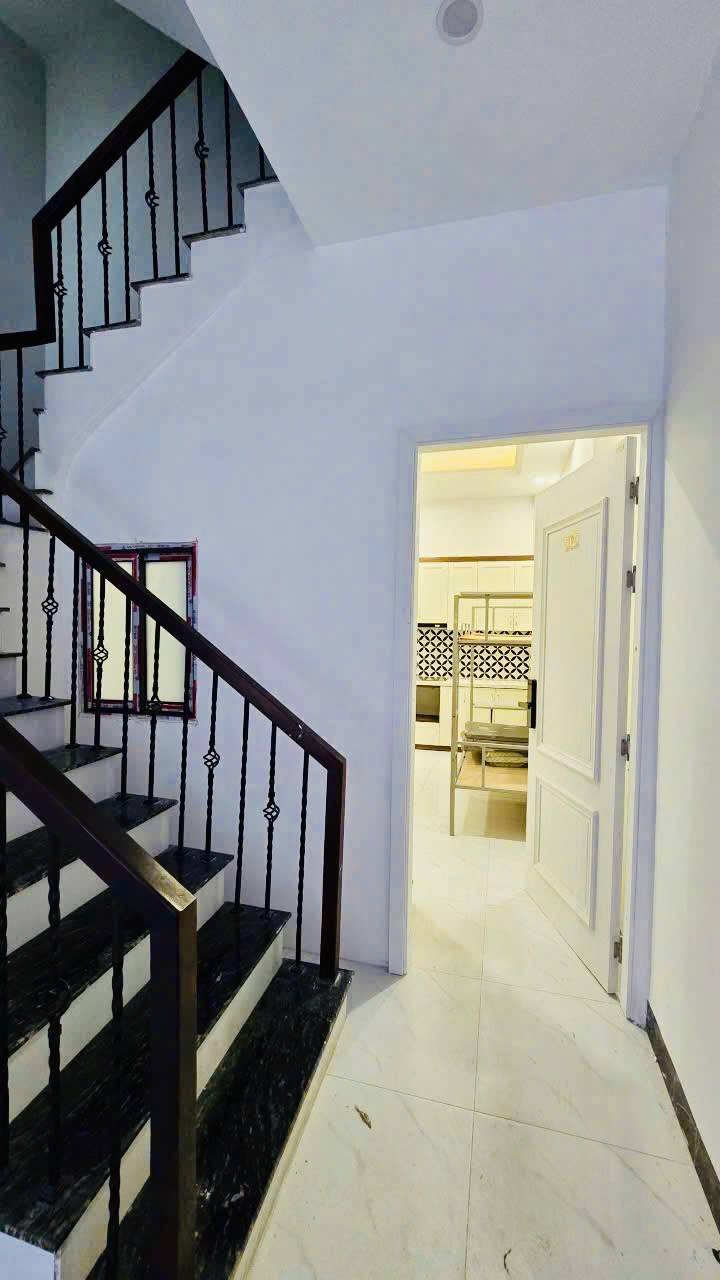 Phòng Studio Long Biên 25m² chỉ 3.5 triệu - Cho phép nuôi pet!