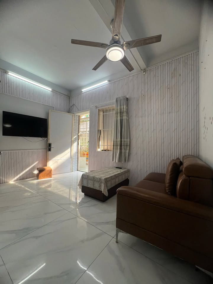 Căn hộ Nguyễn Xí Bình Thạnh 40m² - An ninh 24/7, Giá 2.55 tỷ