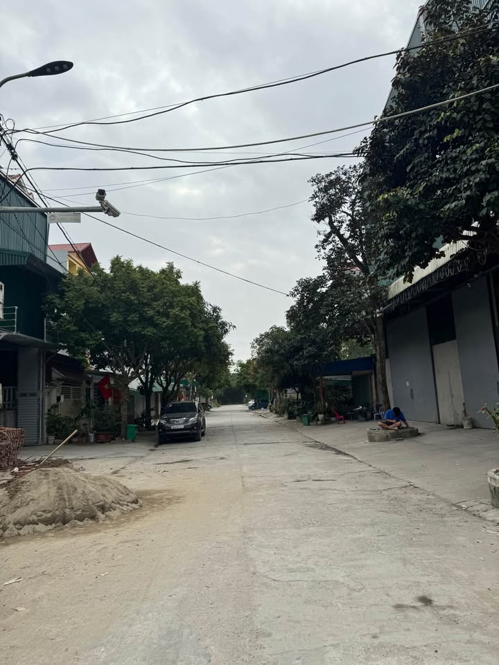 Đất nền Bích Đào 76m² giá 3 tỷ - Sổ đỏ chính chủ - Vị trí đắc địa