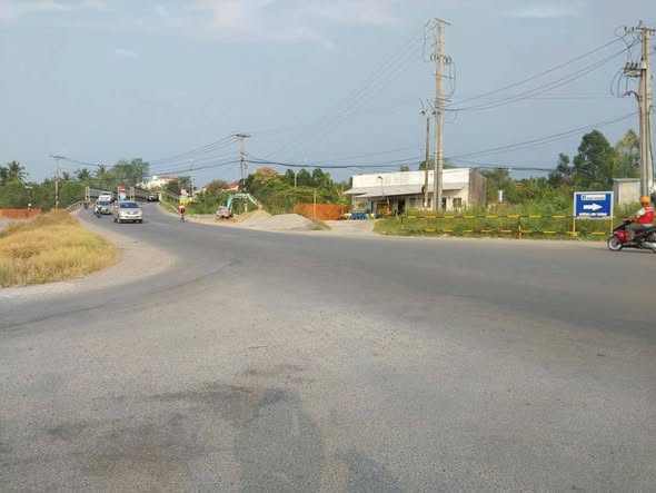 Đất Nền Cái Răng Cần Thơ 150m² Sổ Hồng - Vượng Khí Bên Sông