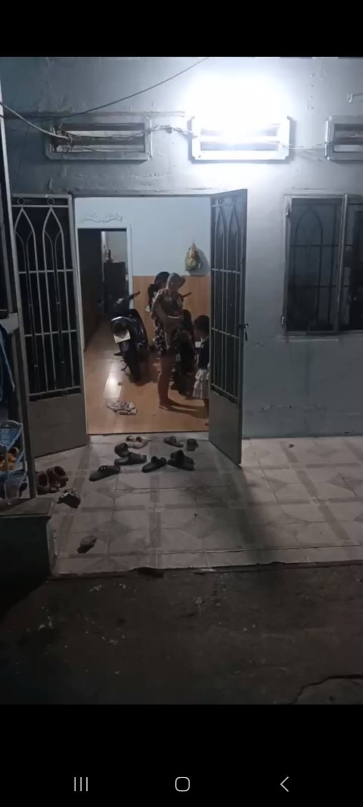 Nhà 100m² Dĩ An - 2PN, Đường Lý Thường Kiệt, Giá 3.5 Triệu/Tháng