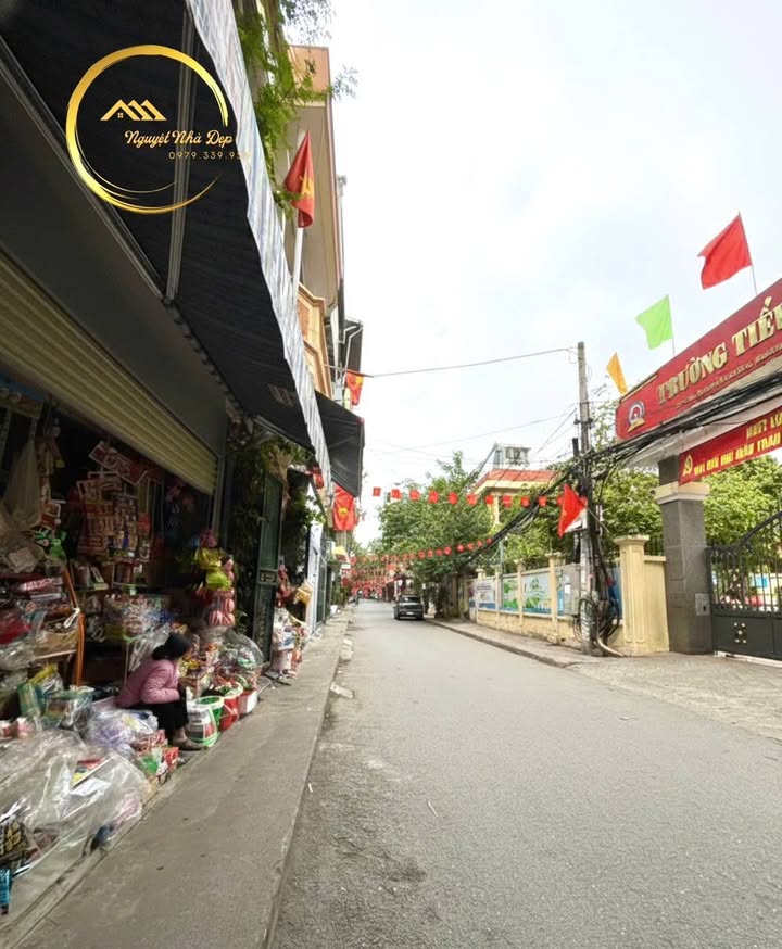 Nhà riêng Văn Quán 40m² - Ngõ ô tô, thiết kế hiện đại, 9 tỷ!