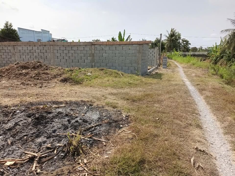 Đất nền Gò Công Tây 210m² giá 350 triệu - Sổ hồng chính chủ!