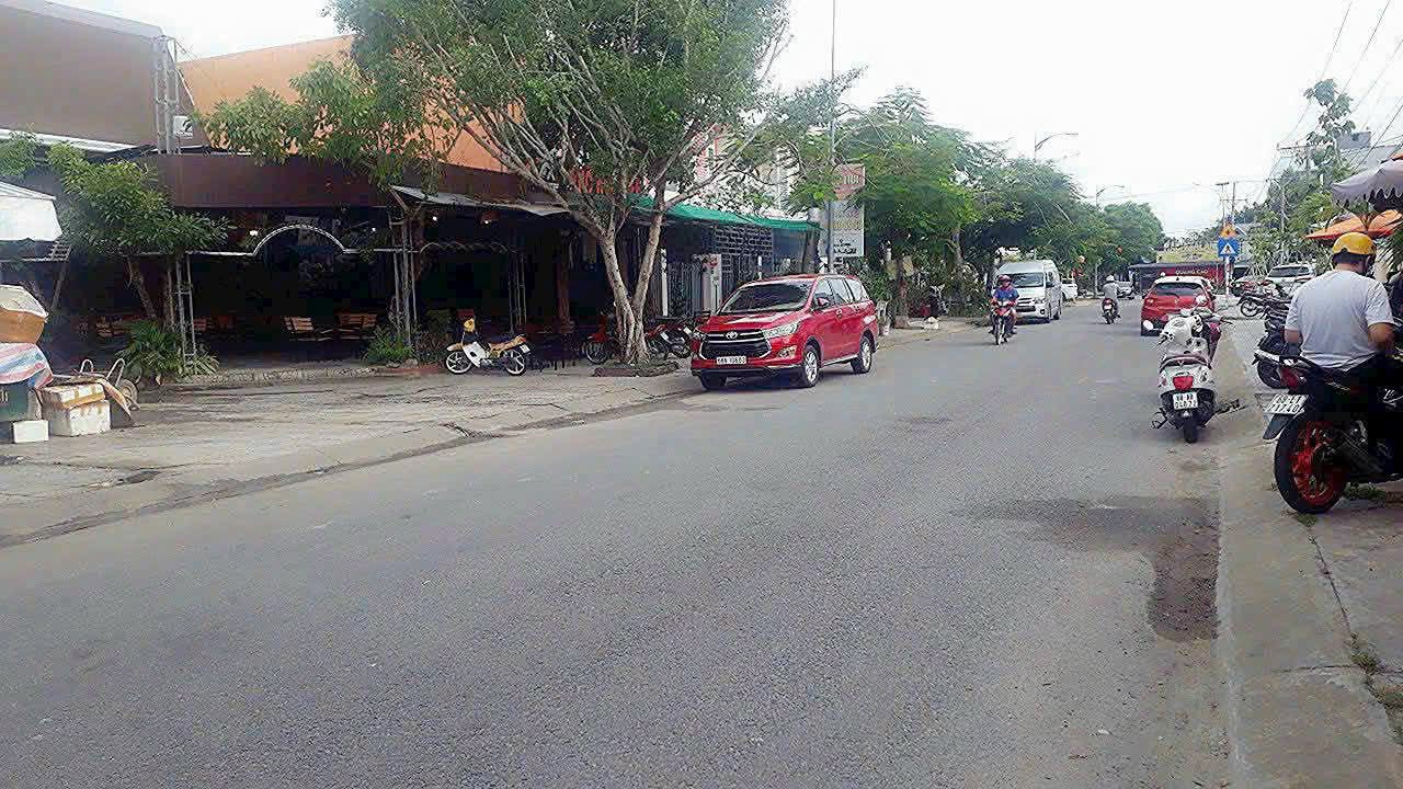 Đất Lô Góc Mặt Tiền Nam Kỳ Khởi Nghĩa Rạch Giá - 240m² Thổ Cư, Kinh Doanh Đắc Lợi