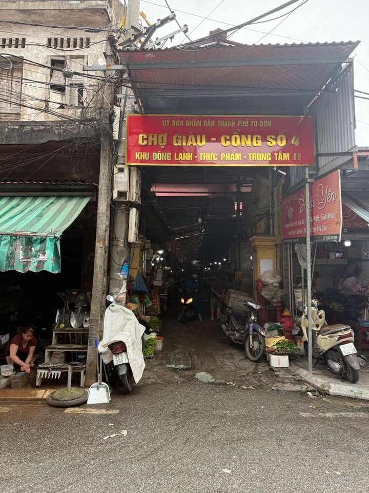 Nhà phố Phố Chợ Giầu Từ Sơn 102m² - Mặt tiền kinh doanh đắc địa!