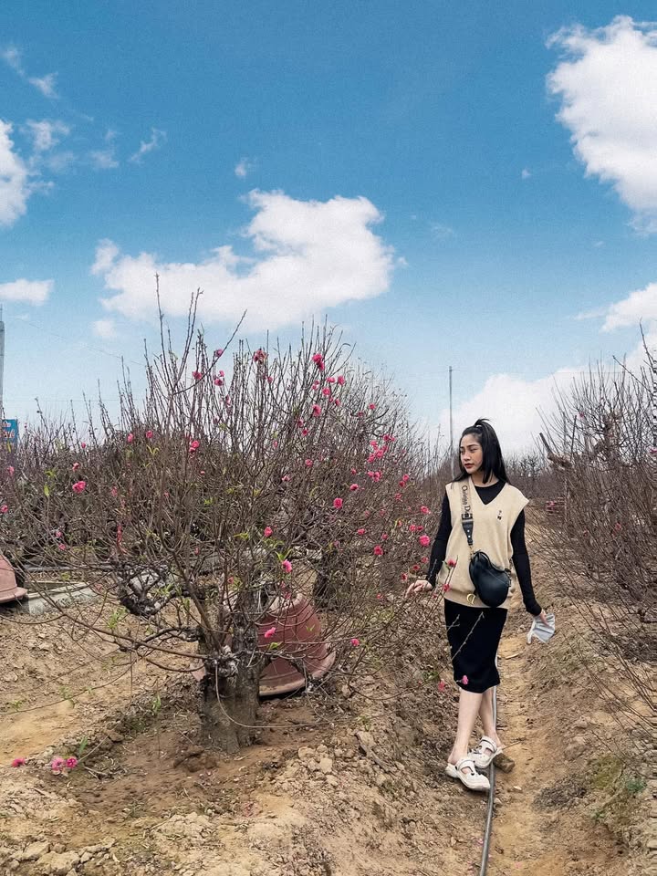 Đất Nền Yên Xuân 300m² - Sổ Đỏ Chính Chủ, Giá Tốt!