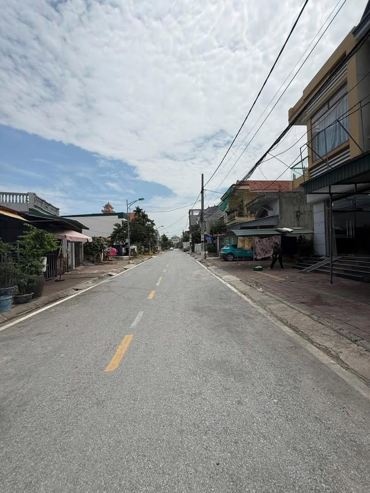 Bán Đất Nền Quảng Yên, Quảng Ninh 112m² - Sổ Đỏ, Gần Chợ Rừng