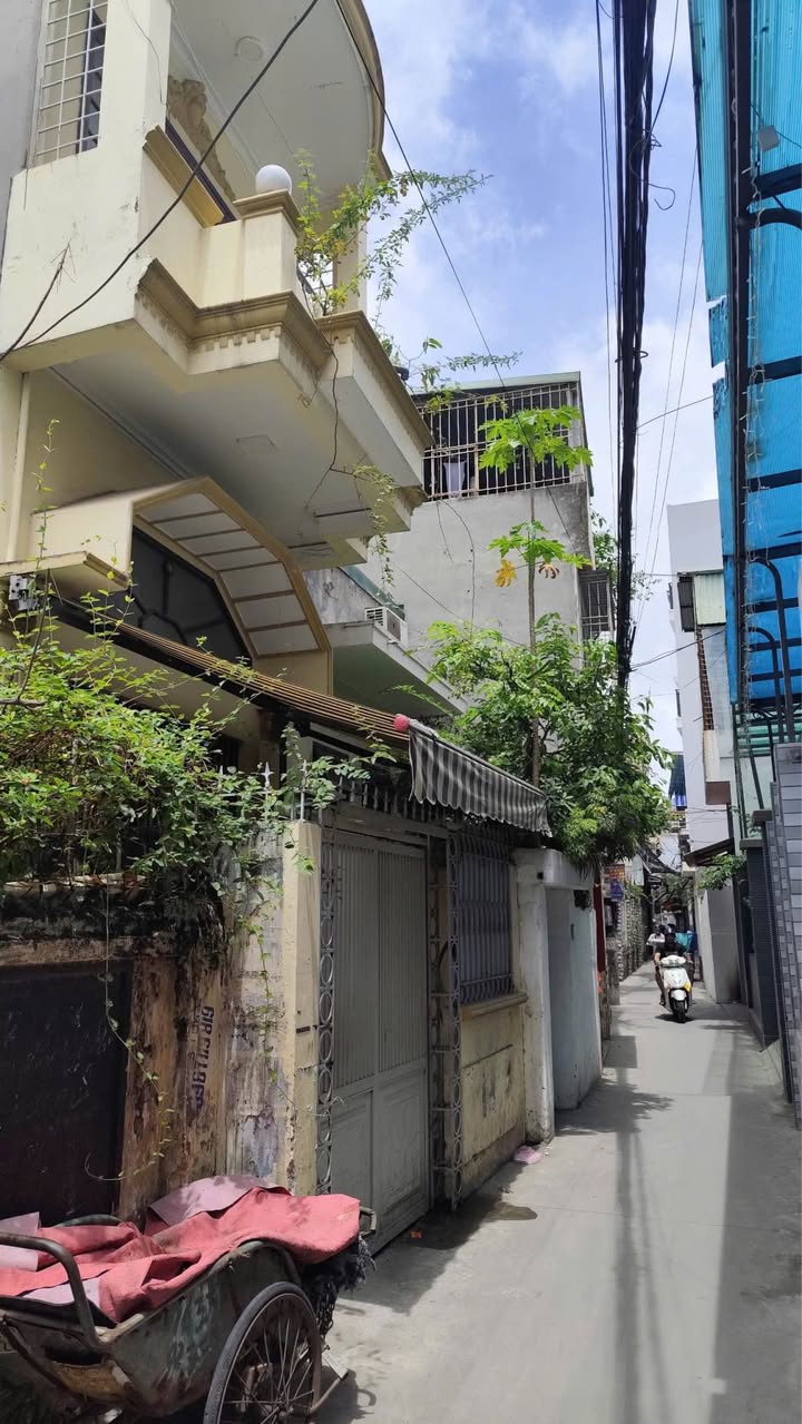 Nhà Mặt Ngõ 52 Miếu Hai Xã, 50m² Kinh Doanh Sầm Uất - Giá 3.15 Tỷ