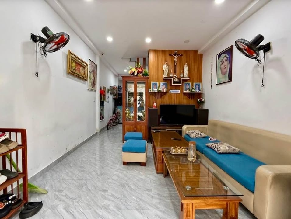 Bán nhà Tam Bình Thủ Đức 51m² giá 3.1 tỷ - Sổ hồng sẵn sang tên!