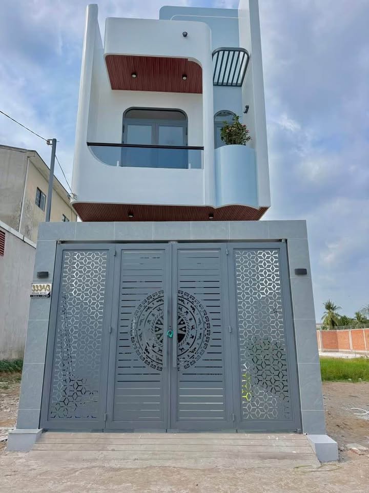 Nhà 1 Trệt 1 Lầu Nở Hậu 62m² - P. Trung An, Mỹ Tho - Giá Tốt