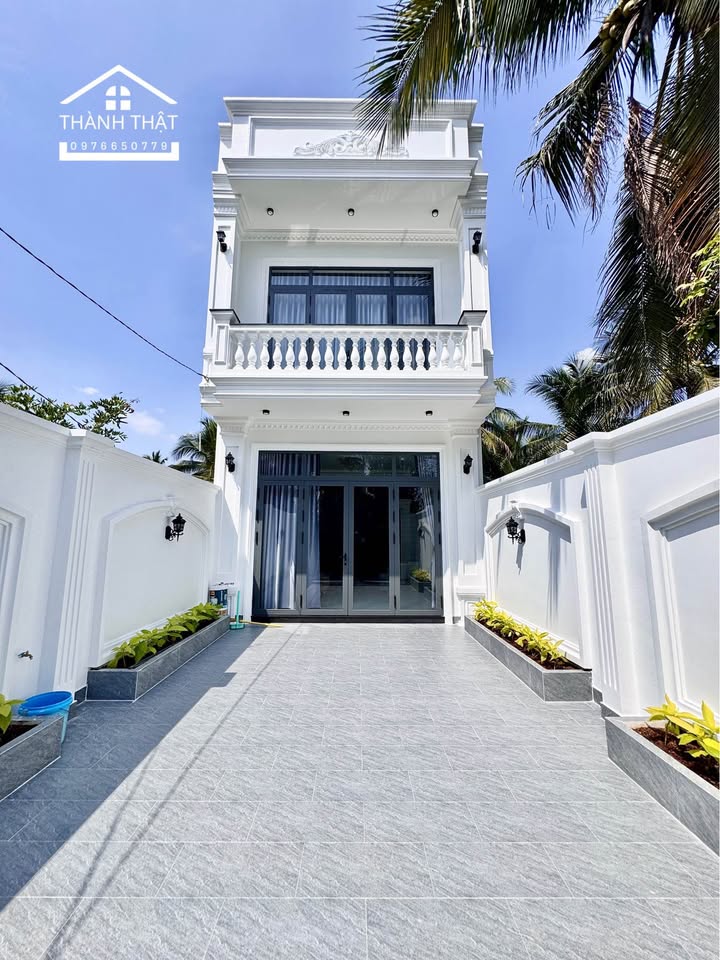 Nhà Phố Mỹ Tho 125m² giá 3 tỷ - Mặt tiền kinh doanh, vị trí đắc địa!