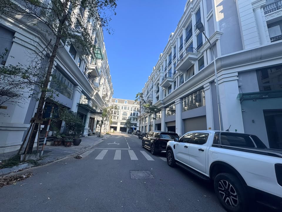 Bán Nhà Khu Catalan Đông Kinh Lạng Sơn 84m² - Sổ Đỏ Chính Chủ!