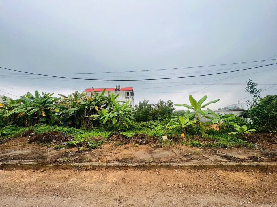 Bán Đất 150m² Tích Lương, Thái Nguyên - Gần ĐH Công Nghiệp, Sổ Đỏ Thổ Cư, Giá 3.x Tỷ