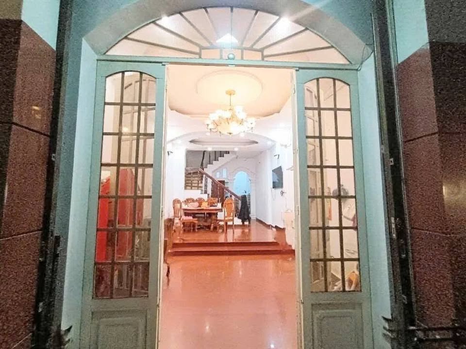 Nhà 4 Tầng Âu Dương Lân, Q8 - 60m² Sổ Hồng Riêng, Hoàn Công Đủ