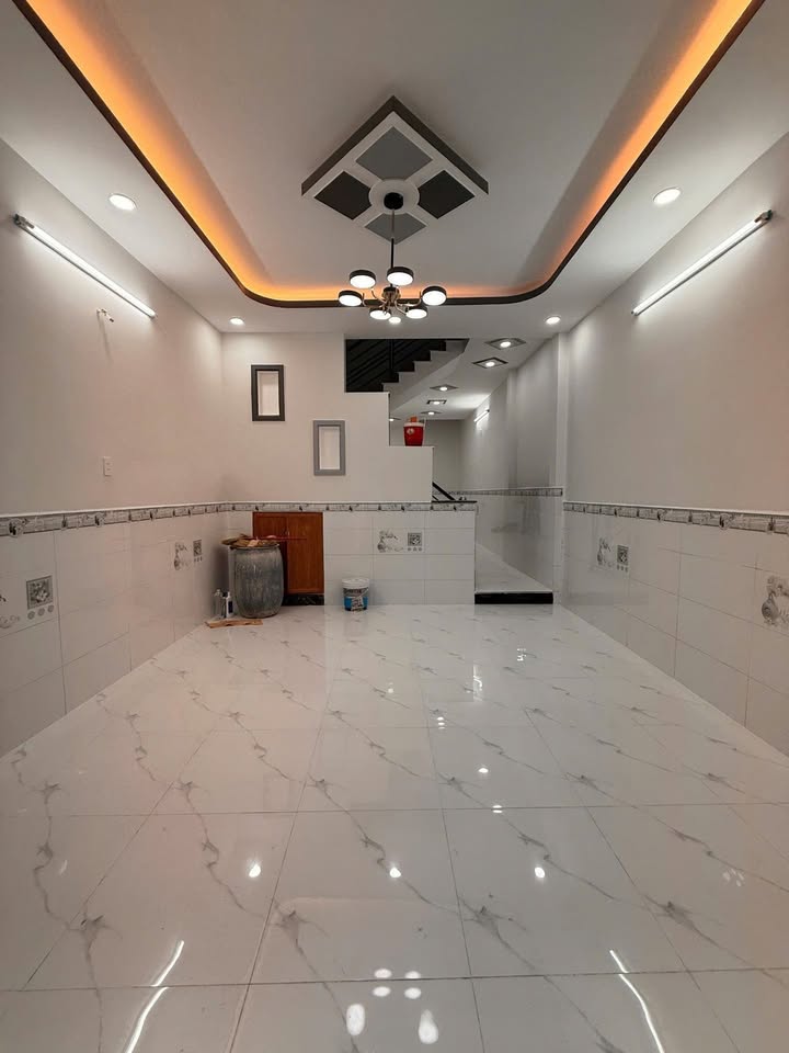 Nhà phố Kênh Tân Hóa, Tân Phú 50m² - Sẵn sàng ở ngay!