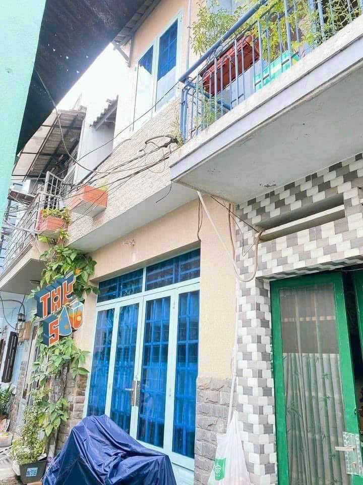 Nhà riêng Thủ Đức 30m² 3 tỷ - Sổ hồng sẵn, vị trí đắc địa!