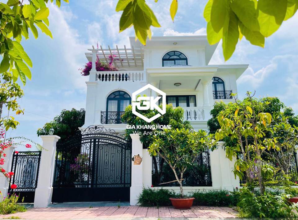 Biệt Thự Sông Tắc Nha Trang 360m² Full Nội Thất Cao Cấp - Cho Thuê Dài Hạn