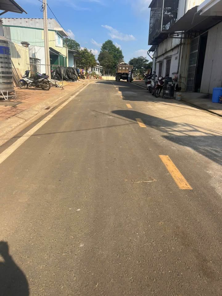 Bán cặp nhà Phan Huy Chú Bảo Lộc 200m² giá 5.6 tỷ - Chính chủ bán