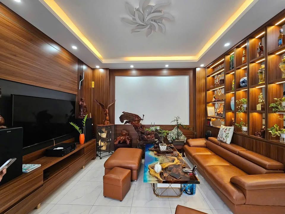 Nhà 3 tầng Trương Đồng Tử Kiến An 45m² giá 2.5 tỷ - Ô tô đỗ cửa!