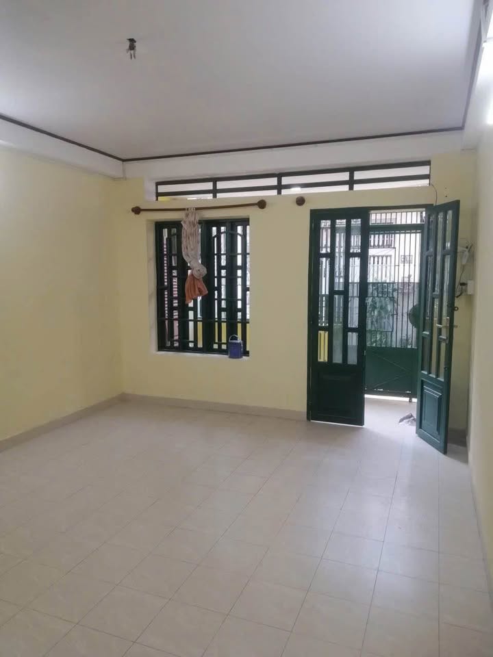 Thuê nhà nguyên căn Phạm Hùng Cần Đước 64m² 10 triệu - Sẵn sàng ở ngay!