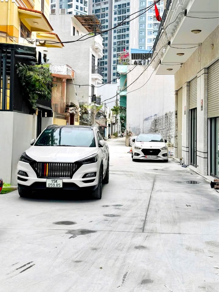 Bán nhà phố Thiên Lôi Lê Chân 50m² giá 5.95 tỷ - Ô tô vào tận nhà!