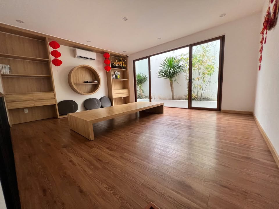 Cho thuê nhà mặt tiền 150m² Phường Lạc Đạo, Quy Nhơn - Kinh doanh sầm uất