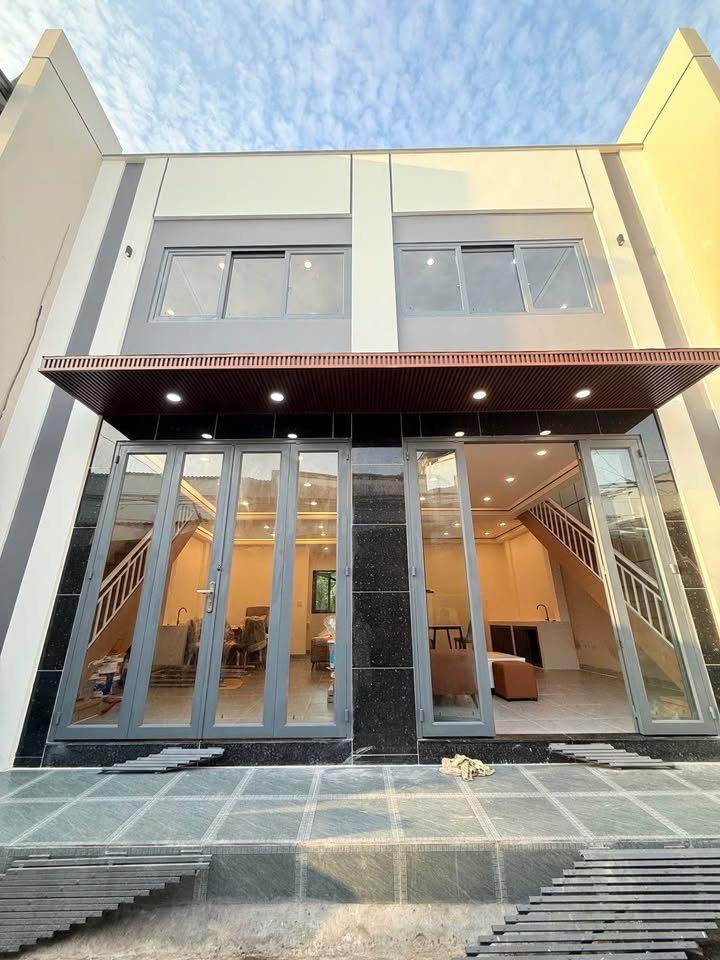 Cặp Nhà Trệt Lầu Cái Răng 76m² giá 2.45 tỷ - Sẵn sàng vào ở!