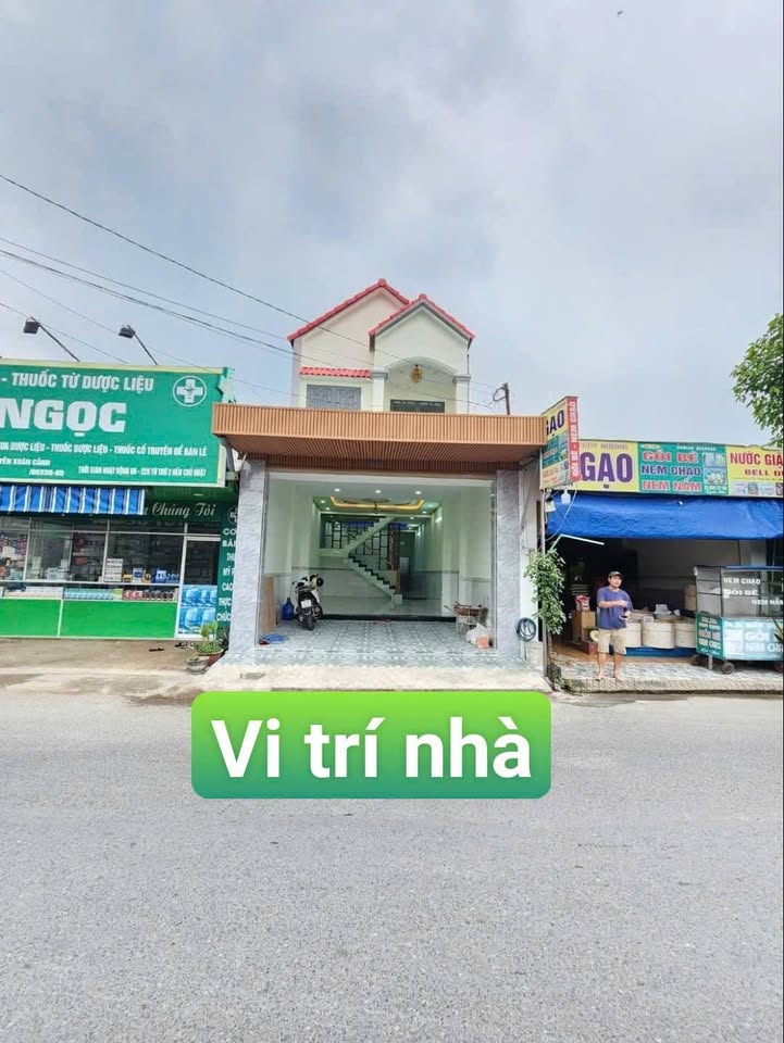 Nhà mặt tiền Dĩ An 102m² giá 6.4 tỷ - Vị trí đắc địa kinh doanh ngay!