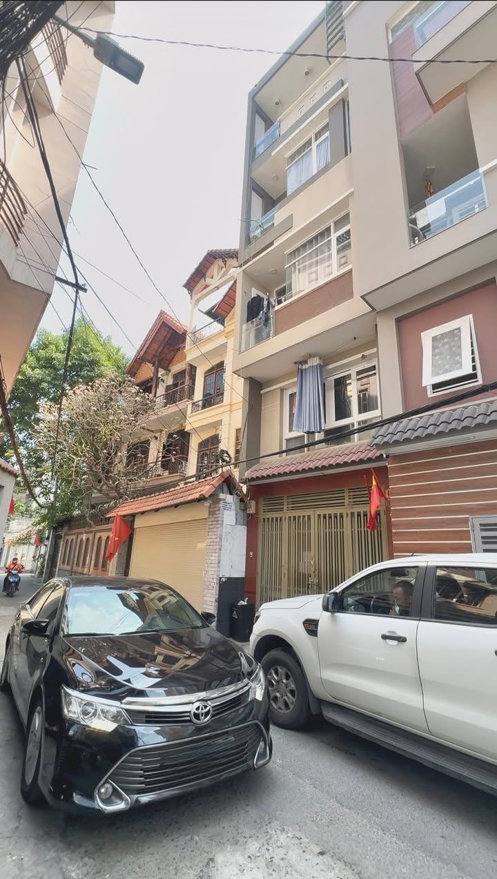 Nhà riêng Nguyễn Văn Trỗi, Phú Nhuận 60m² - Ô tô vào tận nhà!