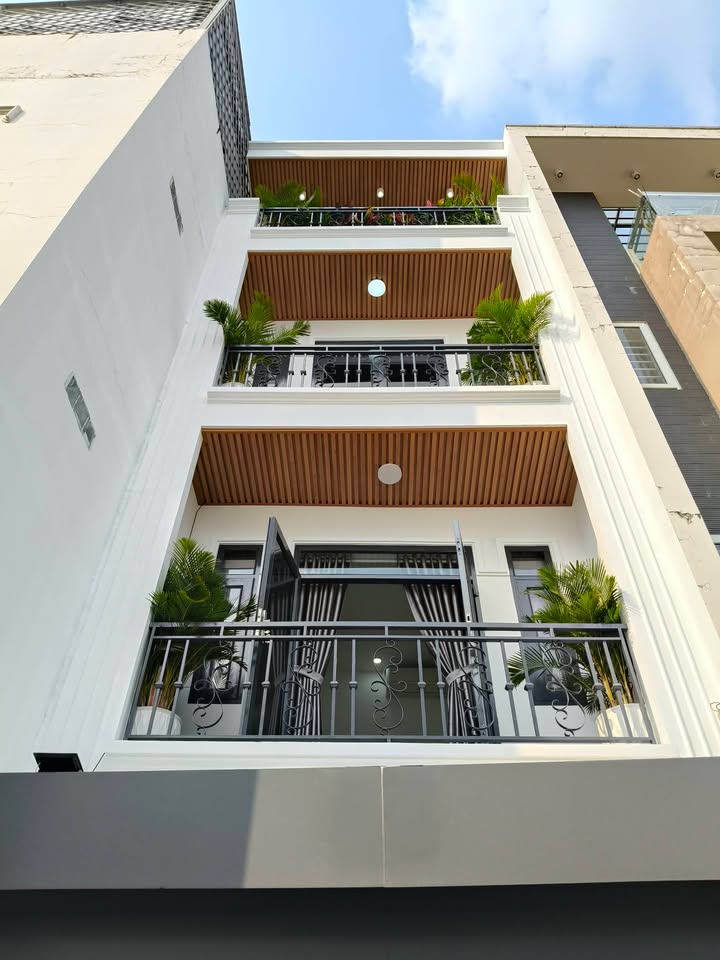 Nhà 4 Tầng Full Nội Thất Hẻm Xe Hơi Lê Văn Thọ, Gò Vấp - Chỉ 6.75 Tỷ