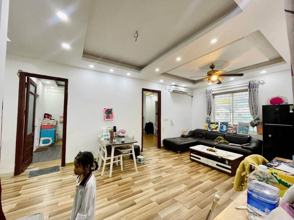 Căn hộ Thành phố Giao Lưu 76m² 6.4 tỷ - Căn góc Full nội thất!