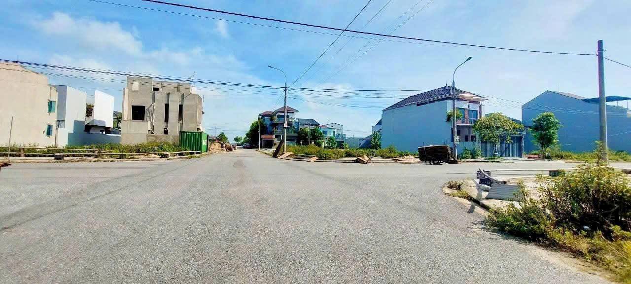 Đất nền 2 mặt tiền Nam Nguyễn Du 219m² - Vị trí đắc địa sinh lời!