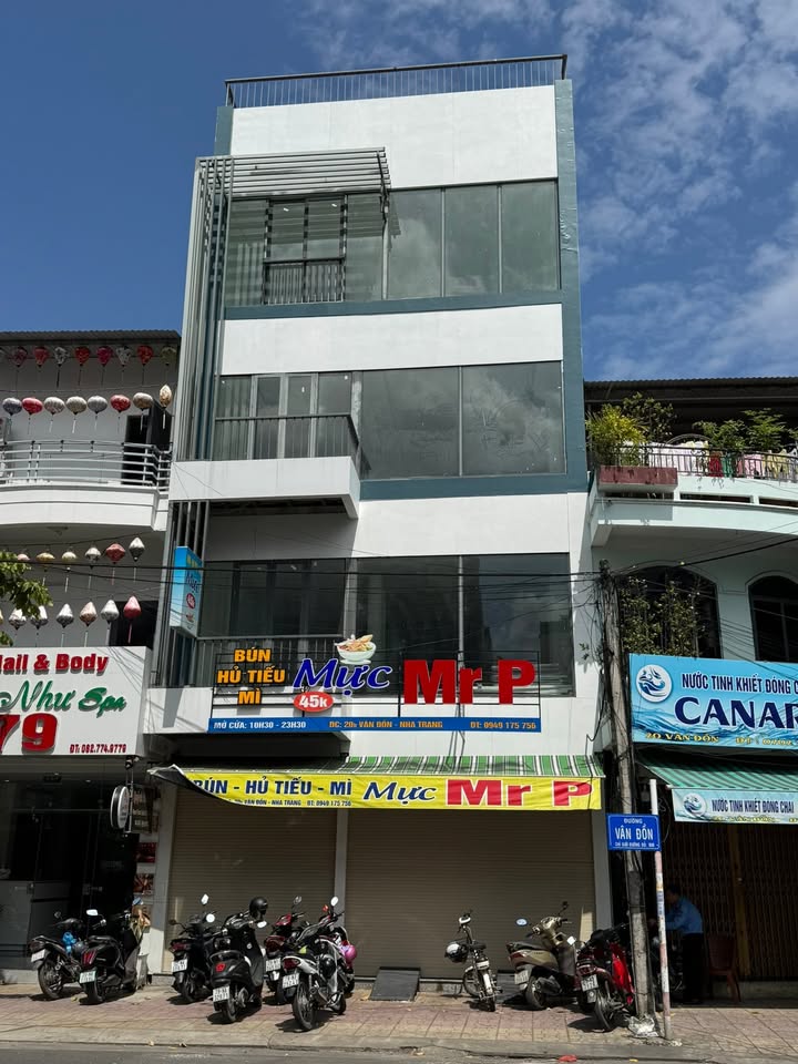 Nhà Mặt Tiền Kinh Doanh Vân Đồn Nha Trang 153.7m² - Giá 27.5 Tỷ