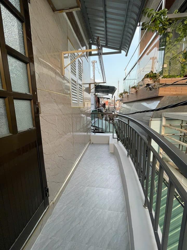 Nhà Hẻm Nguyễn Văn Kiến Rạch Giá 30m² chỉ 660 Triệu - Sổ Hồng Sẵn!