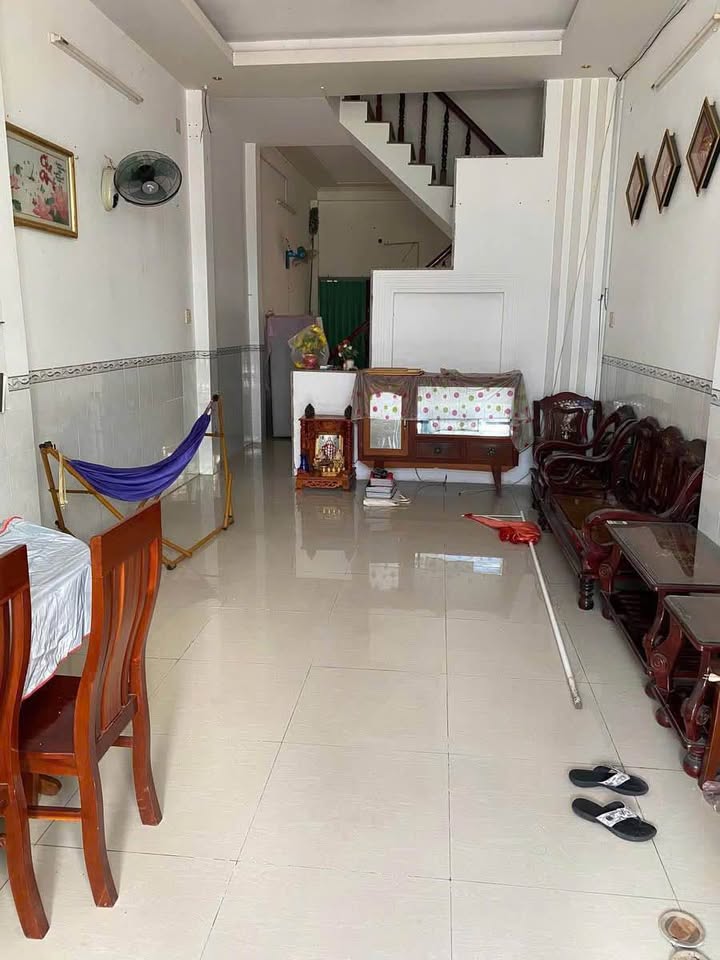 Nhà 2PN Đường Trường Chinh, Long Xuyên - Full Nội Thất, Giá Tốt