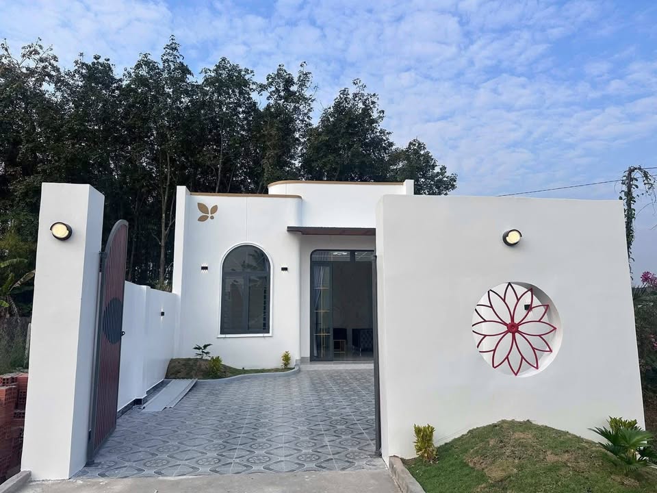 Nhà Xây Mới Mặt Tiền Hóc Trâm - Hòa Thành, Tây Ninh - 75m² Giá 1.19 Tỷ