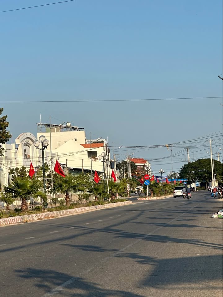 Đất nền TĐC Long Bình Cam Ranh 100m² - Tiềm năng tăng giá vượt trội!