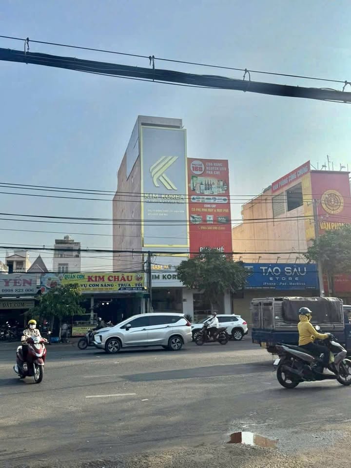 Nhà phố mặt tiền Đồng Khởi Biên Hòa 94m² - Vị trí đắc địa kinh doanh ngay