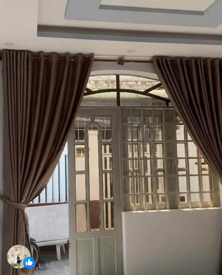 Nhà 1 Trệt 1 Lầu Hẻm Nguyễn Hữu Cảnh, Rạch Dừa - 50m², Đông Nam, Sổ Hồng