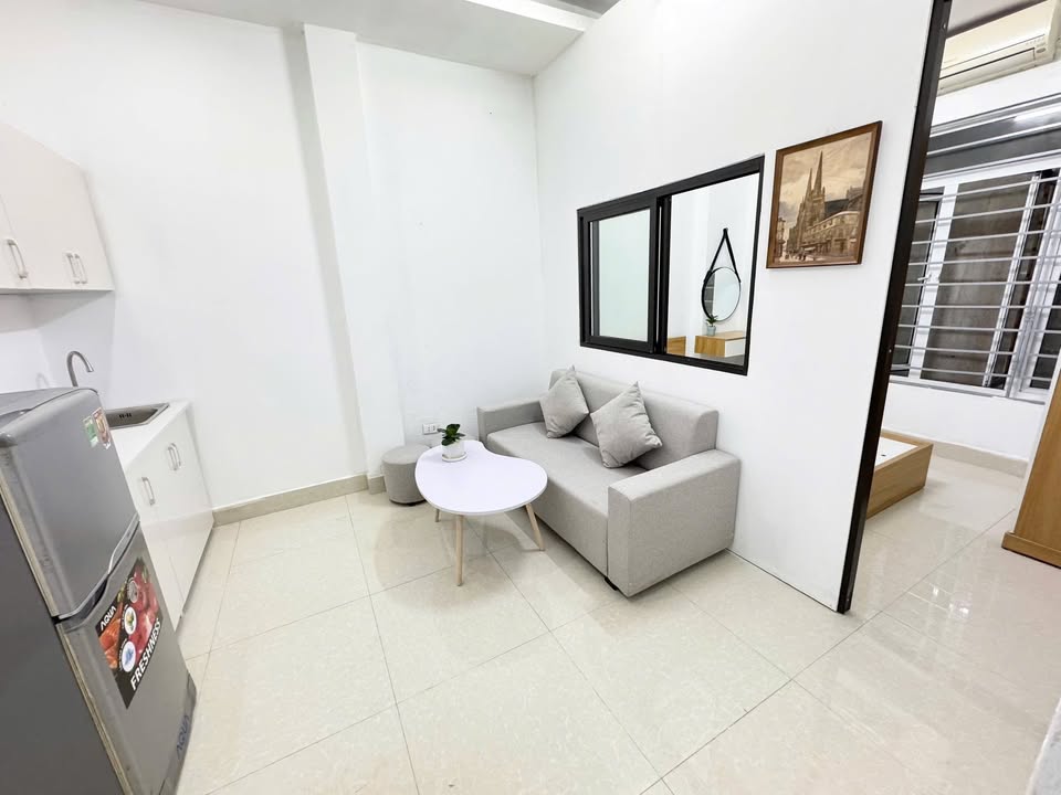 Cho thuê nhà 20-35m² đường Lê Văn Lương, Cầu Giấy - Giá chỉ từ 2.8 triệu