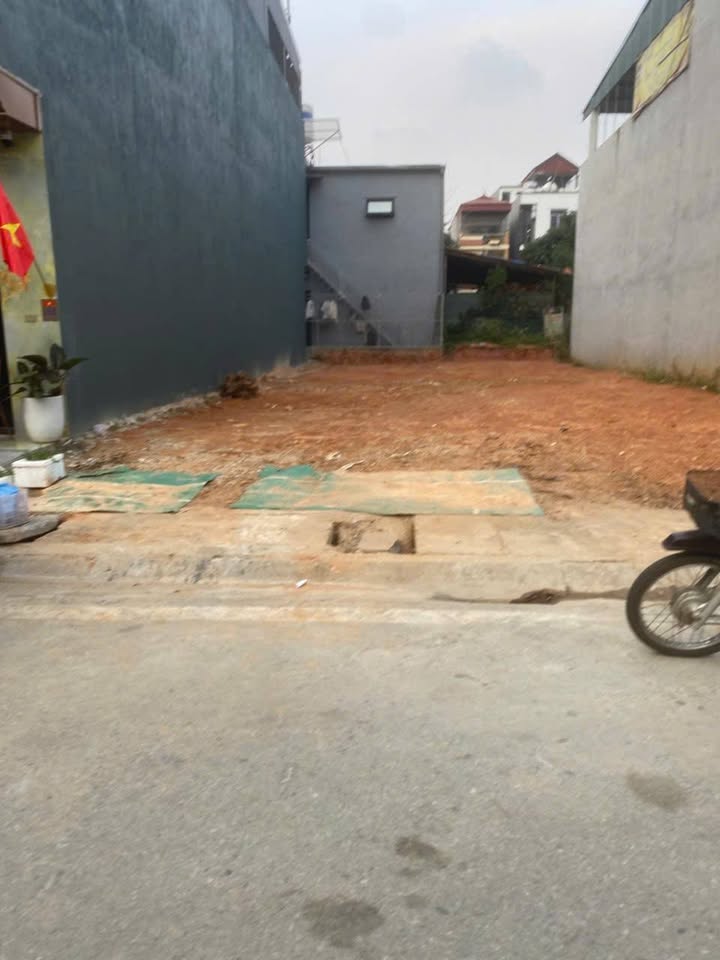 Đất Vàng Mặt Tiền Soi Chiềng B8, Lào Cai - Kinh Doanh Đắc Lộc 107m²